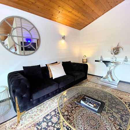Magpie 2 Hot Tub Huntersmoon-Warminster-Longleat-Wiltshire Villa Exterior foto