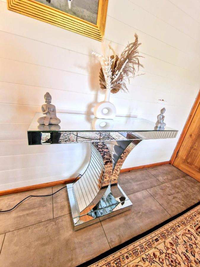 Magpie 2 Hot Tub Huntersmoon-Warminster-Longleat-Wiltshire Villa Exterior foto