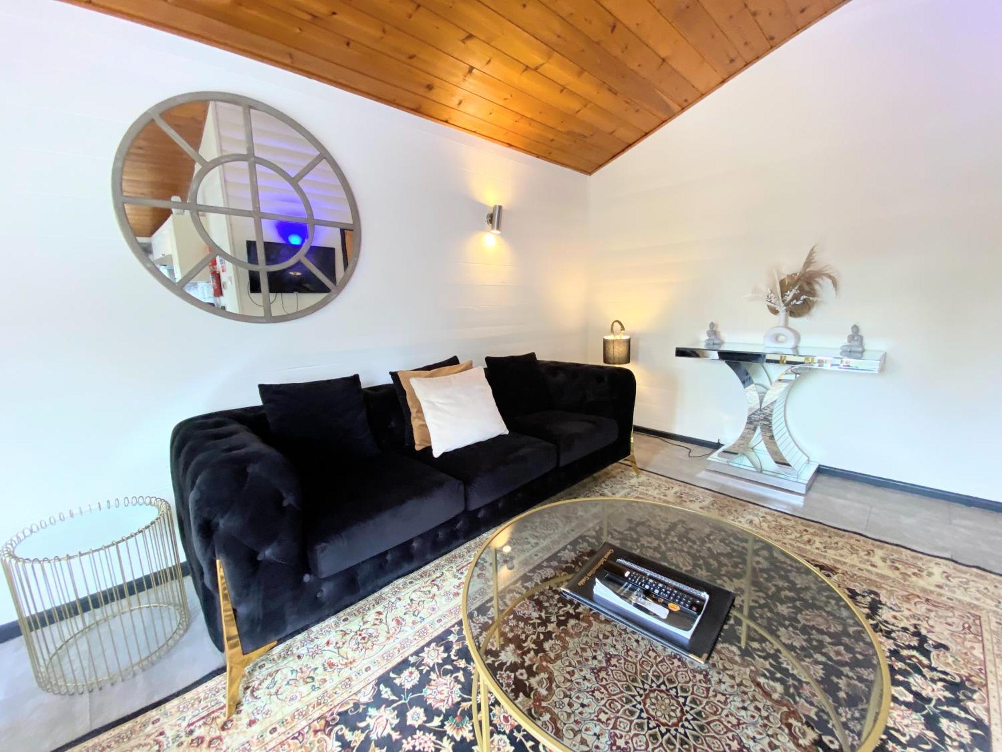 Magpie 2 Hot Tub Huntersmoon-Warminster-Longleat-Wiltshire Villa Exterior foto
